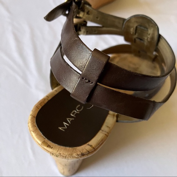 Marc Fisher Brown wedge gladiator style heels. Size 9 - Picture 4 of 14
